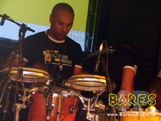 Domingo com Pagode no Armazém da Vila Domingo com Pagode no Armazém da Vila