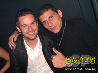 Domingo com Pagode no Armazém da Vila Domingo com Pagode no Armazém da Vila