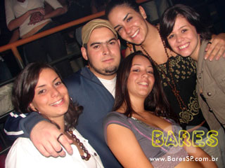 Domingo com Pagode no Armazém da Vila Domingo com Pagode no Armazém da Vila