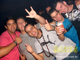 Domingo com Pagode no Armazém da Vila Domingo com Pagode no Armazém da Vila