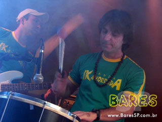 Domingo com Pagode no Armazém da Vila Domingo com Pagode no Armazém da Vila