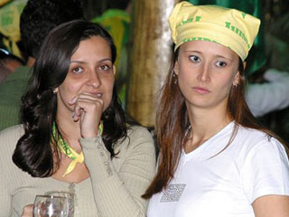 Torcida Amarula - Jogo Brasil x Gana no Chácara Santa Cecília Torcida Amarula - Jogo Brasil x Gana no Chácara Santa Cecília