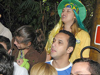 Torcida Amarula - Jogo Brasil x Gana no Chácara Santa Cecília Torcida Amarula - Jogo Brasil x Gana no Chácara Santa Cecília