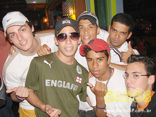 Grupos To Nem Aí e Na Onda do Samba no Açaí Praia Grupos To Nem Aí e Na Onda do Samba no Açaí Praia