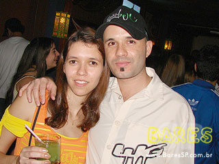 Grupos To Nem Aí e Na Onda do Samba no Açaí Praia Grupos To Nem Aí e Na Onda do Samba no Açaí Praia