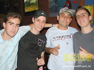 Grupos To Nem Aí e Na Onda do Samba no Açaí Praia Grupos To Nem Aí e Na Onda do Samba no Açaí Praia