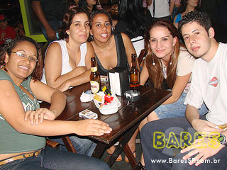 Grupos To Nem Aí e Na Onda do Samba no Açaí Praia Grupos To Nem Aí e Na Onda do Samba no Açaí Praia