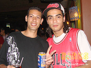 Grupos To Nem Aí e Na Onda do Samba no Açaí Praia Grupos To Nem Aí e Na Onda do Samba no Açaí Praia