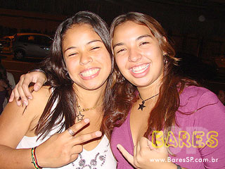 Grupos To Nem Aí e Na Onda do Samba no Açaí Praia Grupos To Nem Aí e Na Onda do Samba no Açaí Praia