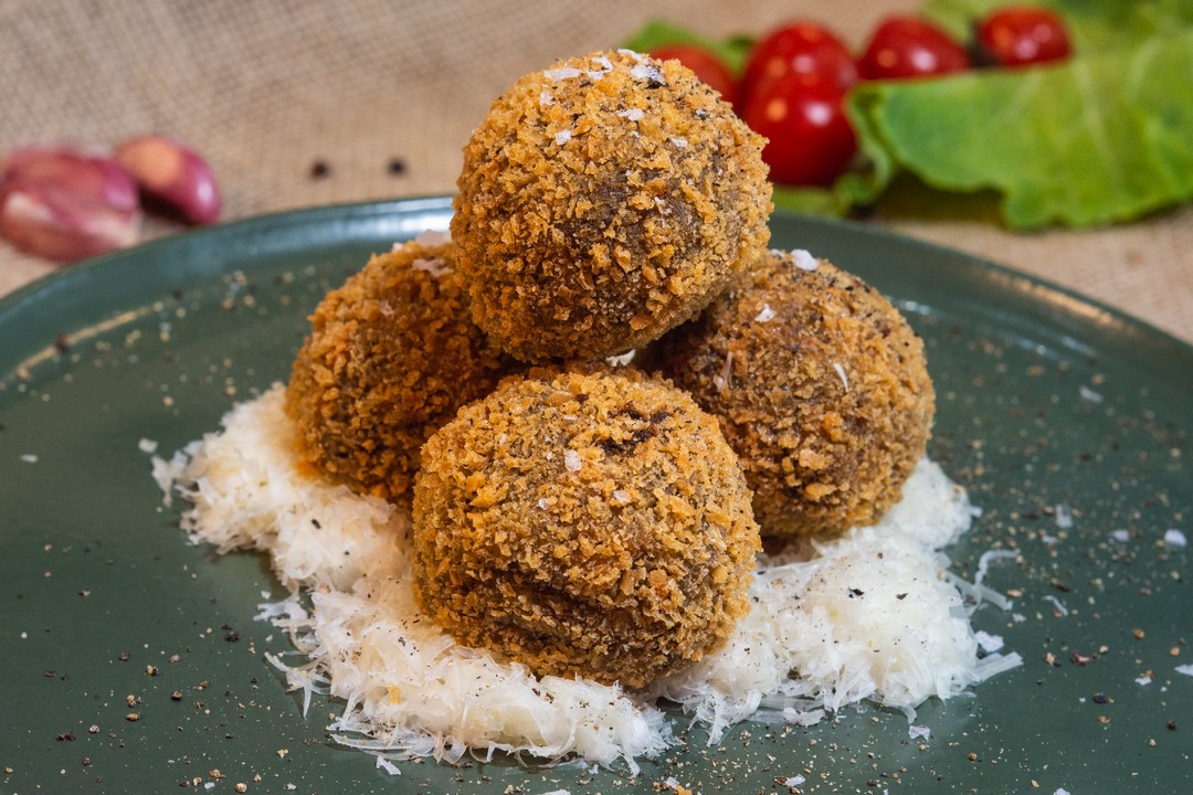 arancino de taioba guanciale e queijo