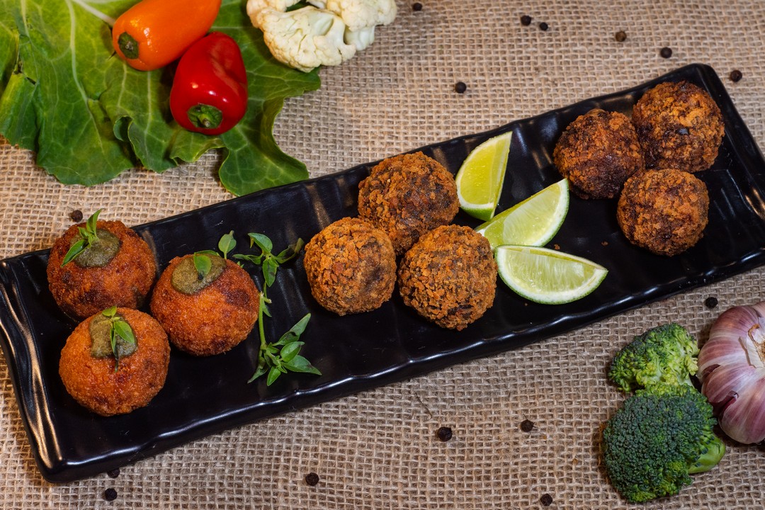 cê quer bolinho? então, tomás!